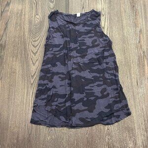 Old Navy Luxe Printed High-Neck Tank Top Sleeveless Camouflage Black Large